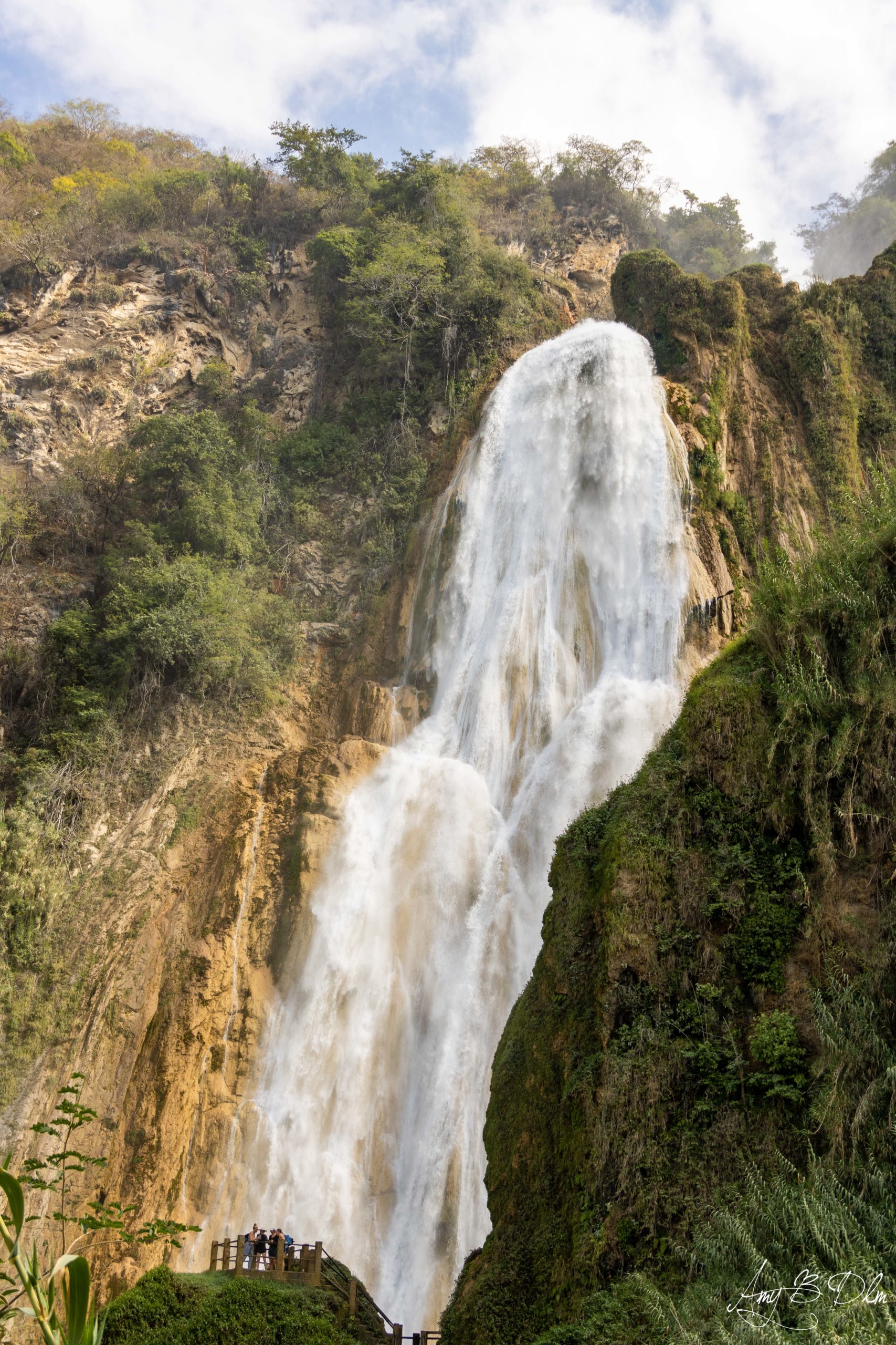 La cascade nommee El velo de la novia dans l'ecoparc d'El Chiflon