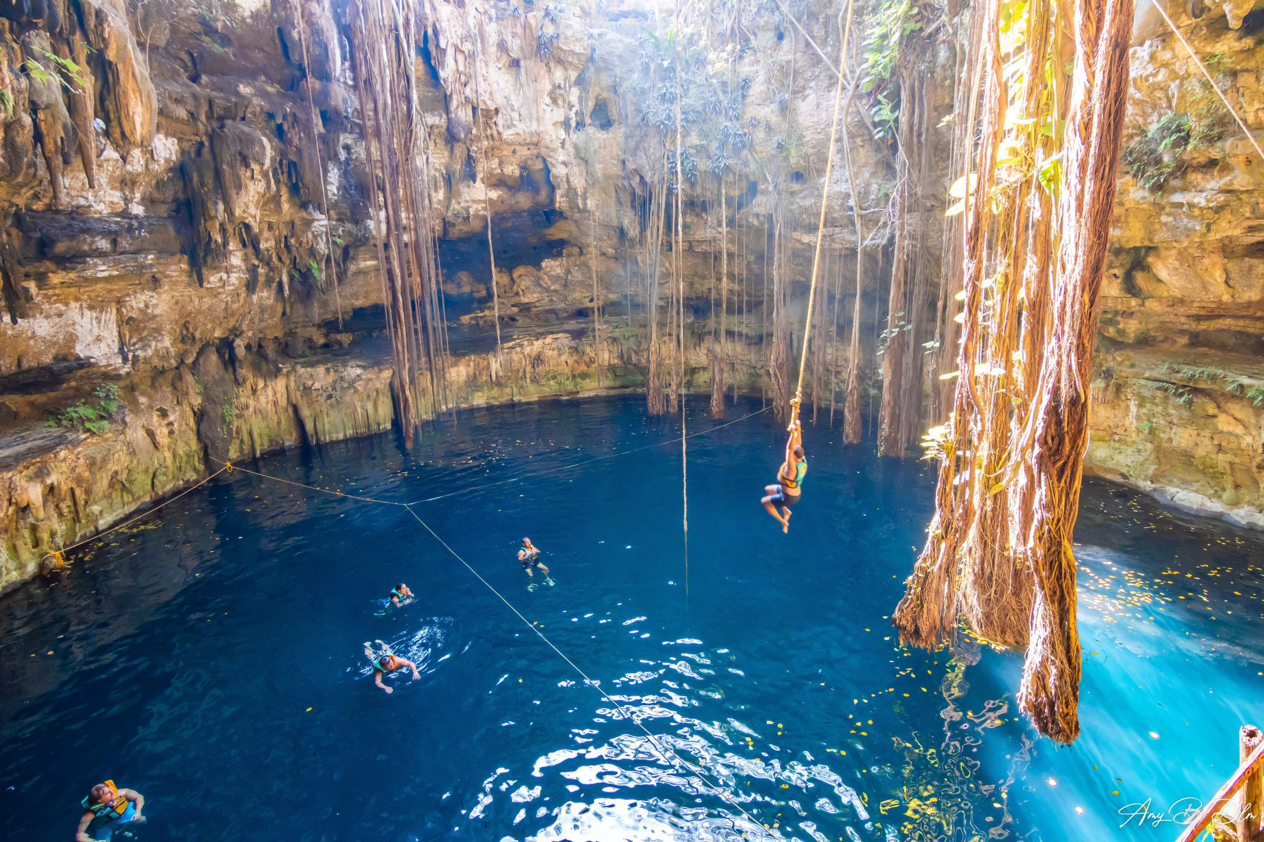 Le cenote oxman dans la hacienda du meme nom a valladolid