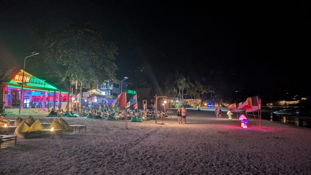 plage haad rin de nuit