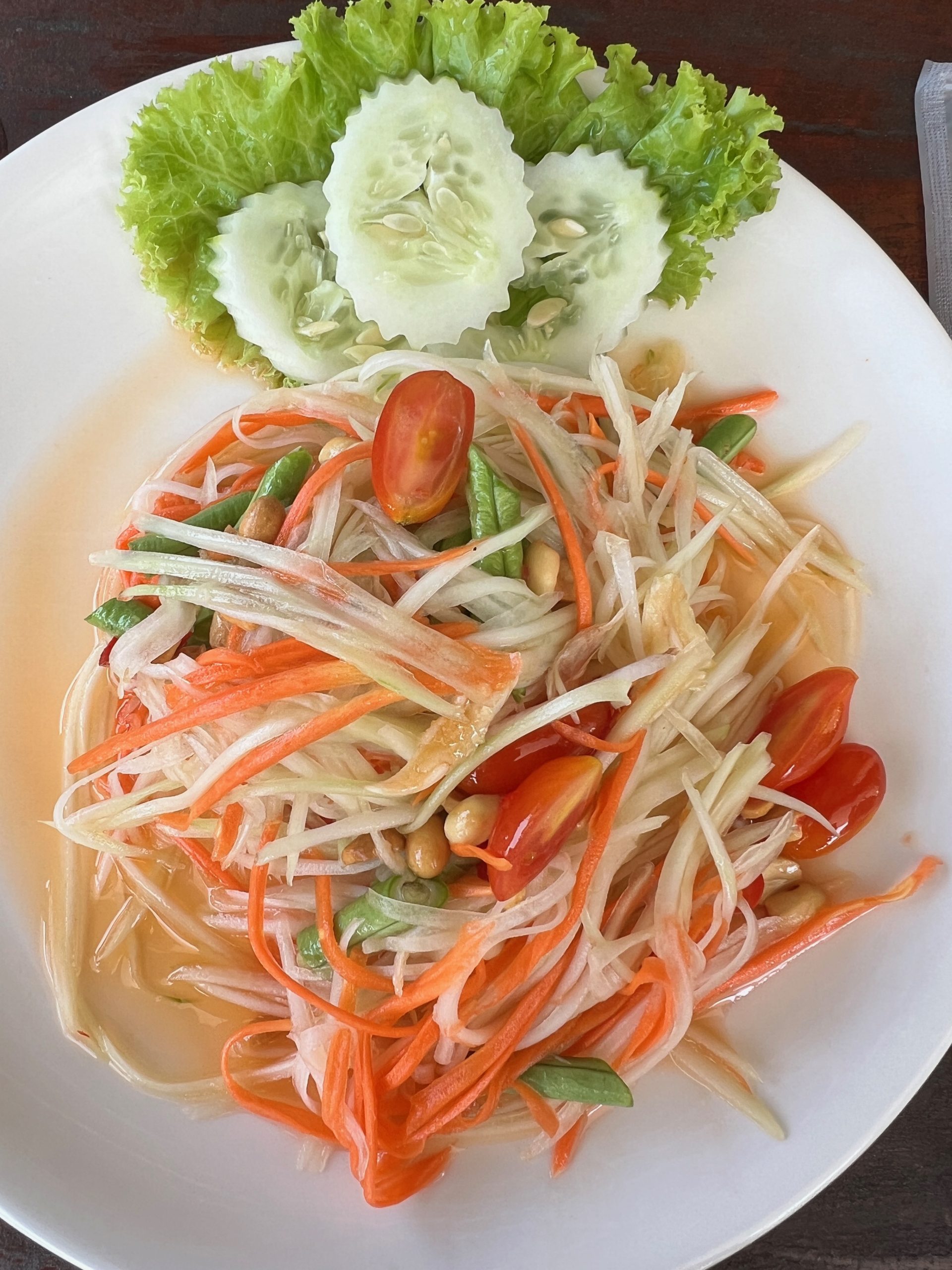 salade de papaye verte servie en thailande