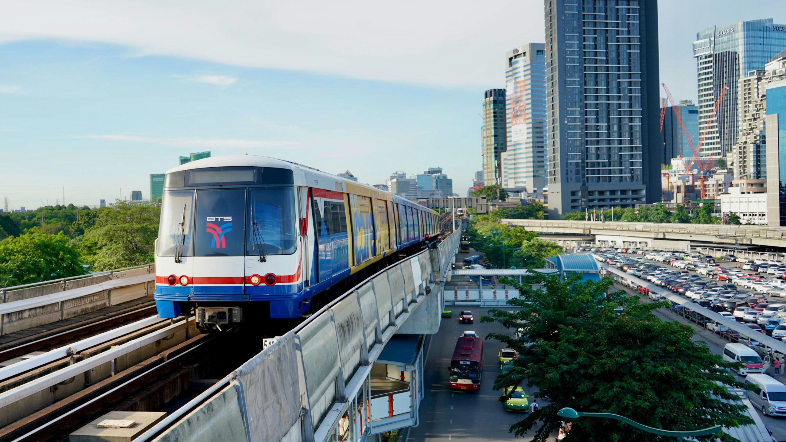 Rame de metro aerien a Bangkok